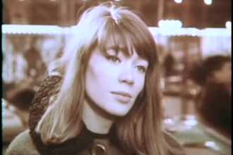 video de Francoise Hardy en el scopitone de Tous les garcons et les filles