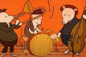 tres ratones tocan instrumentos (trompeta, batería y contrabajo) en un pequeño escenario de madera.